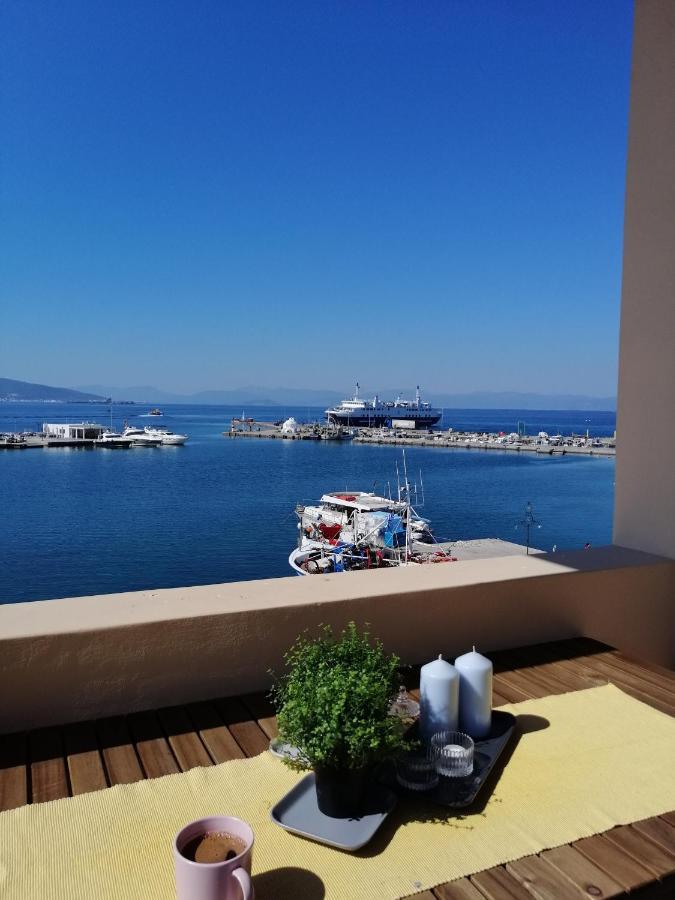 Aegina Port Apt 2-Διαμέρισμα Στο Λιμάνι Της Αίγινας 2 Dış mekan fotoğraf