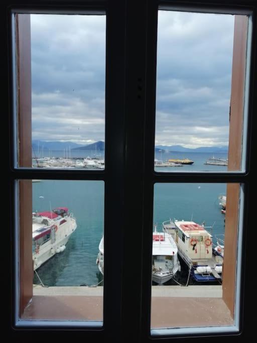 Aegina Port Apt 2-Διαμέρισμα Στο Λιμάνι Της Αίγινας 2 Dış mekan fotoğraf