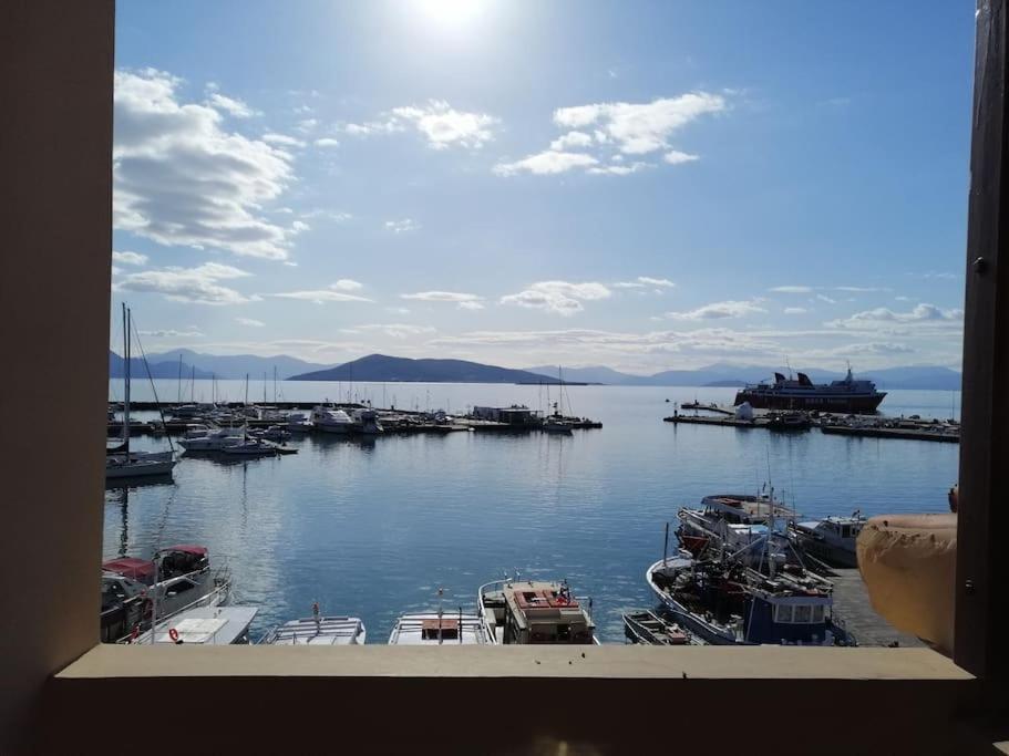 Aegina Port Apt 2-Διαμέρισμα Στο Λιμάνι Της Αίγινας 2 Dış mekan fotoğraf